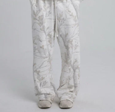 Camouflage Sportswear outfit